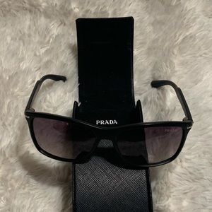 PRADA Sunglasses with case